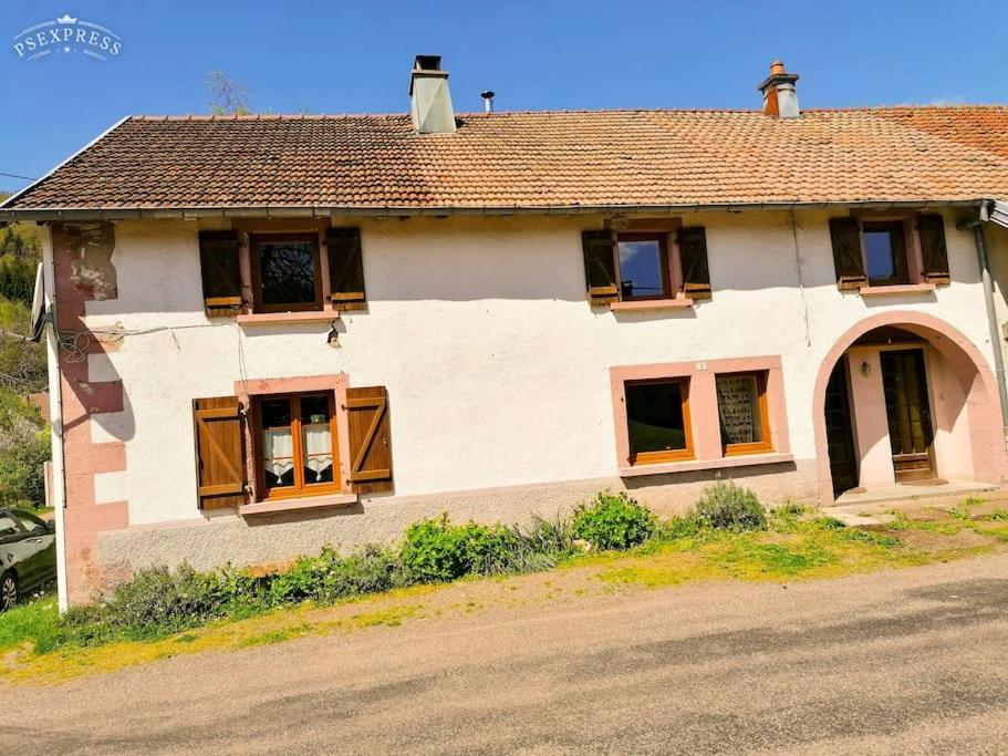 Ferme De Ma Grand-Mere Le Haut-du-Them Luaran gambar